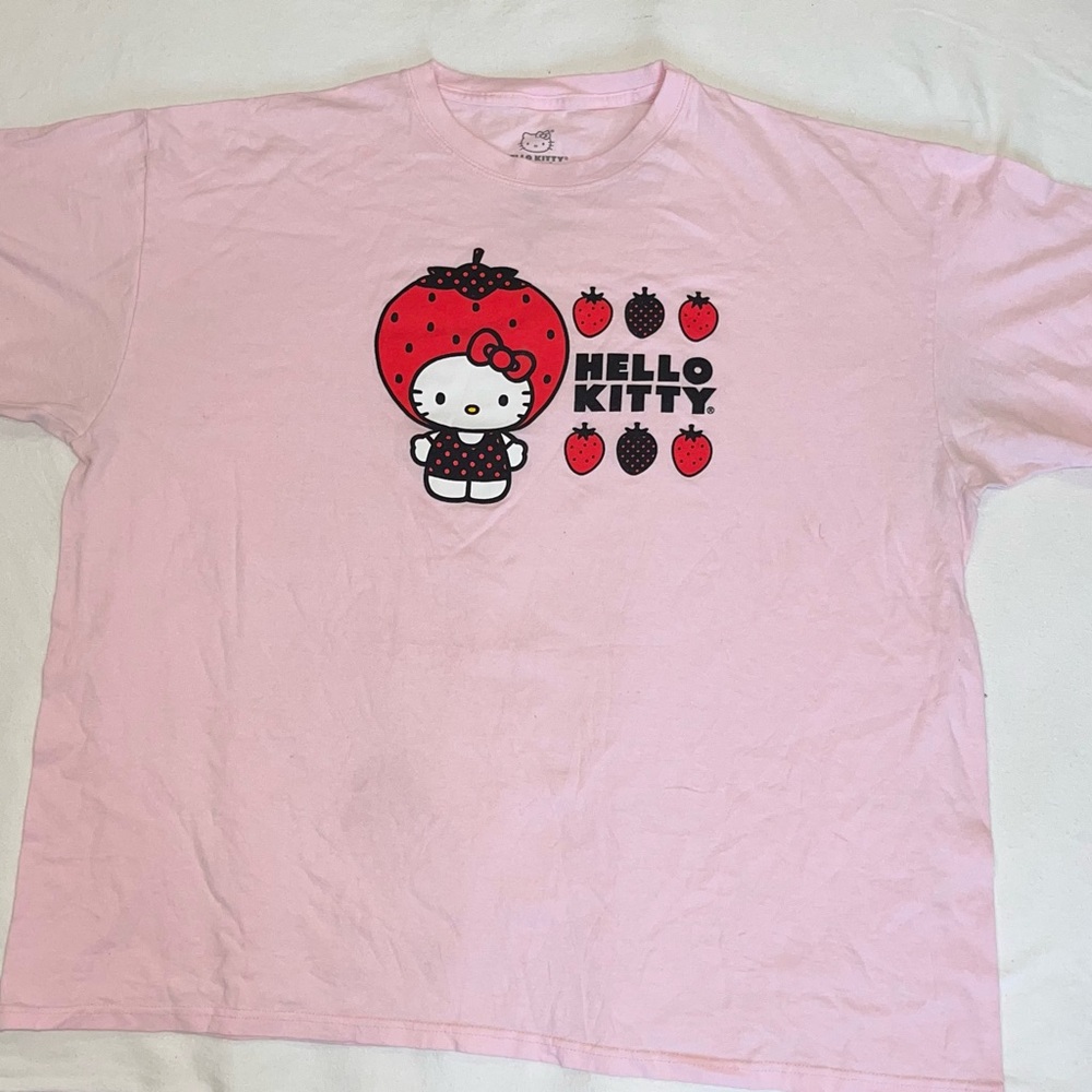 NWOT Delightful Women’s Hello Kitty Strawberry Pink T-Shirt